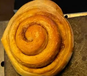 Rol de canela: El favorito cuando caen dos gotitas de lluvia.